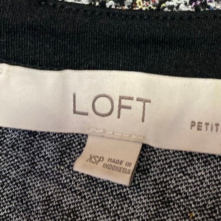 Ann Taylor LOFT Gray Short Sleeve Crew Neck Ruffle Mini Shift Dress Size XS