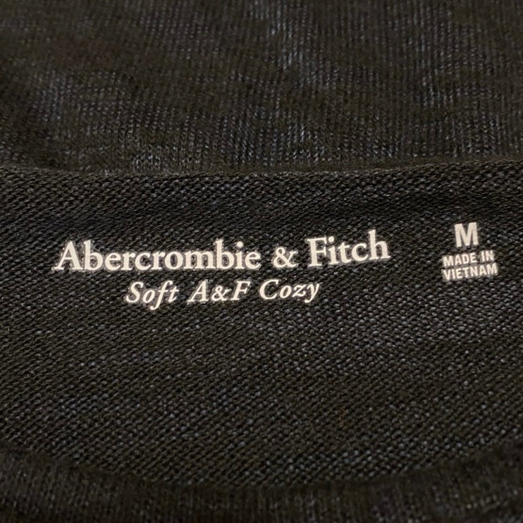 Abercrombie & Fitch Women's Black Crewneck Long Sleeve Tee T-shirt Top Size M