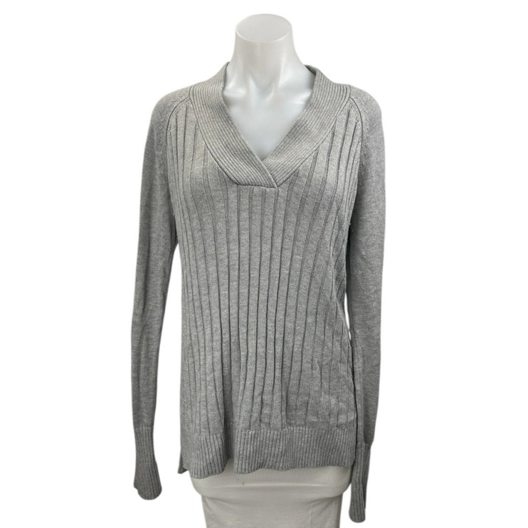 White House Black Market Gray Ribbed Knit V Neck Long Sleeve Sweater Top Size M