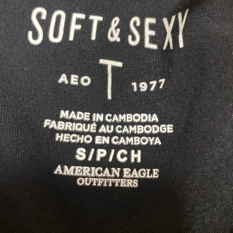 American Eagle Outfitters Black Floral Embroidered Long Sleeve Shirt Top Size S