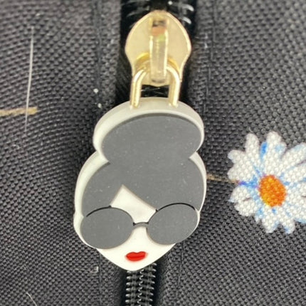 Alice + Olivia Women's Black Daisy Print Floral Canvas Zipper Travel Duffel Bag