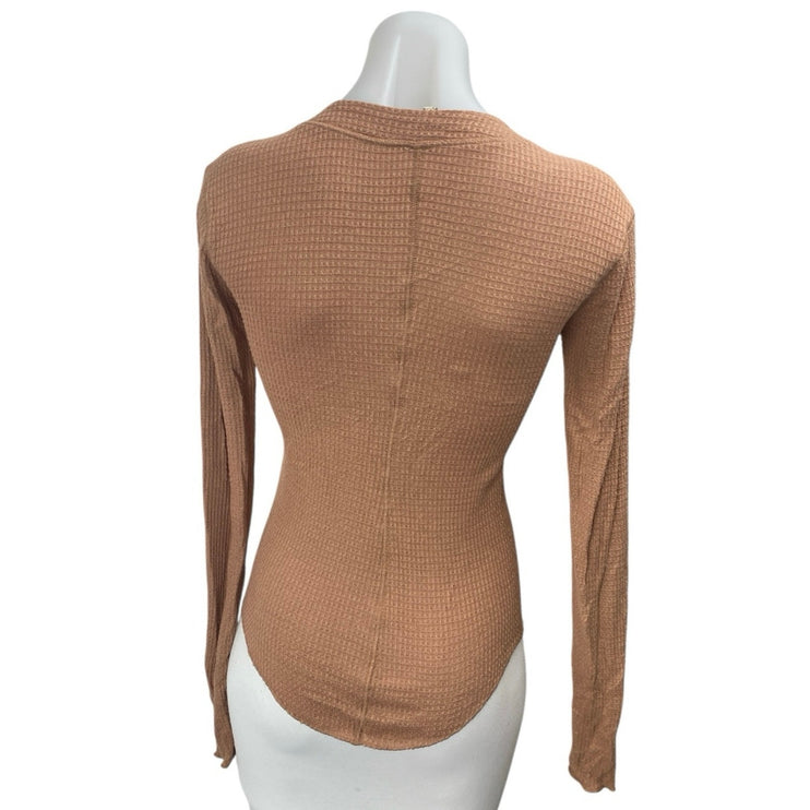 Free People Going Places Brown Waffle Knit Snap Button Long Sleeve Shirt Top XS