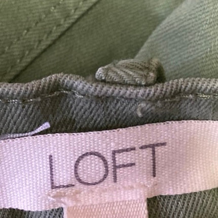 Ann Taylor LOFT Women's Green Mid Rise Skinny Frayed Raw Hem Trousers Pants Sz 2