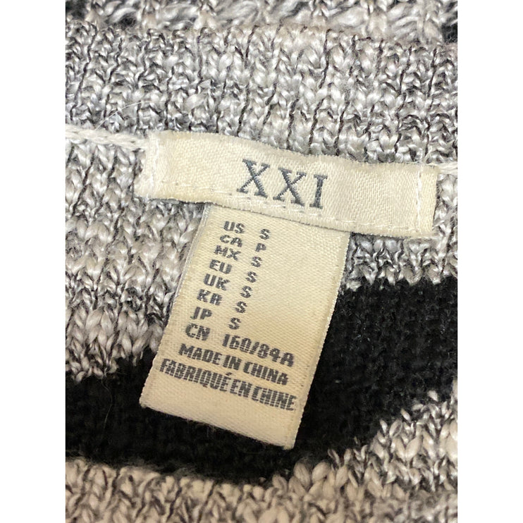Forever 21 XXI Women's Gray Black Geometric Long Sleeve Knit Sweater Top Size S