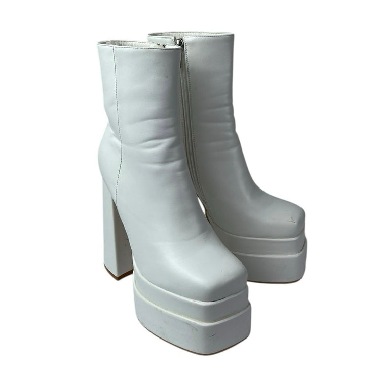 Wet Kiss Sassy White Faux Leather Square Toe Platform Chunky Ankle Boots Size 8