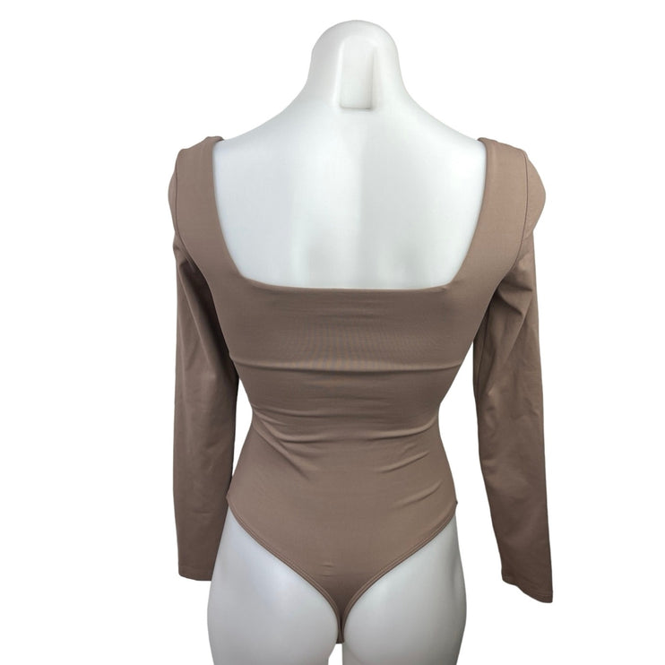 Aritzia Babaton Tan Square Neck Chic Long Sleeve One Piece Bodysuit Top Size S