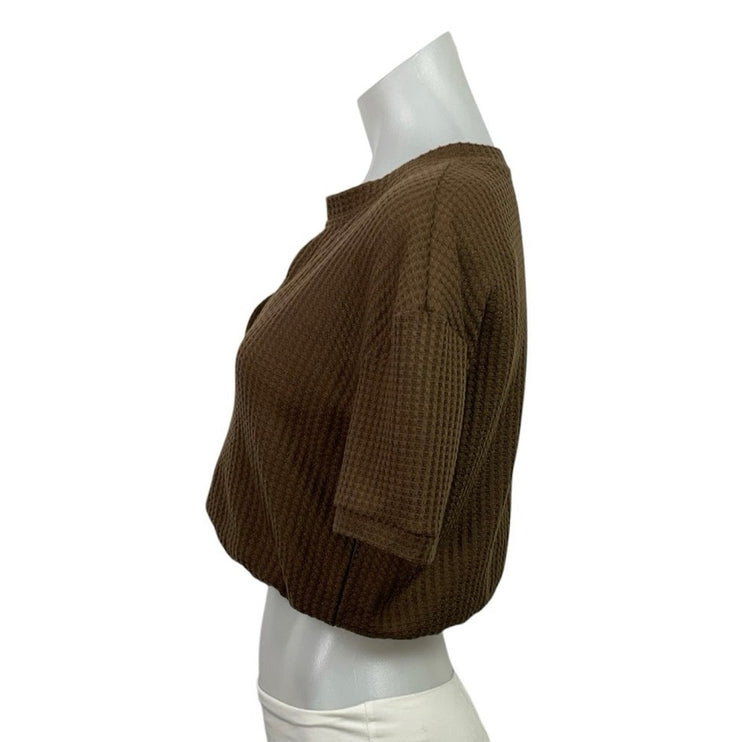 JXQ Fashion Brown Short Sleeve Waffle Knit Notch V Neck Casual Crop Top Size S/M