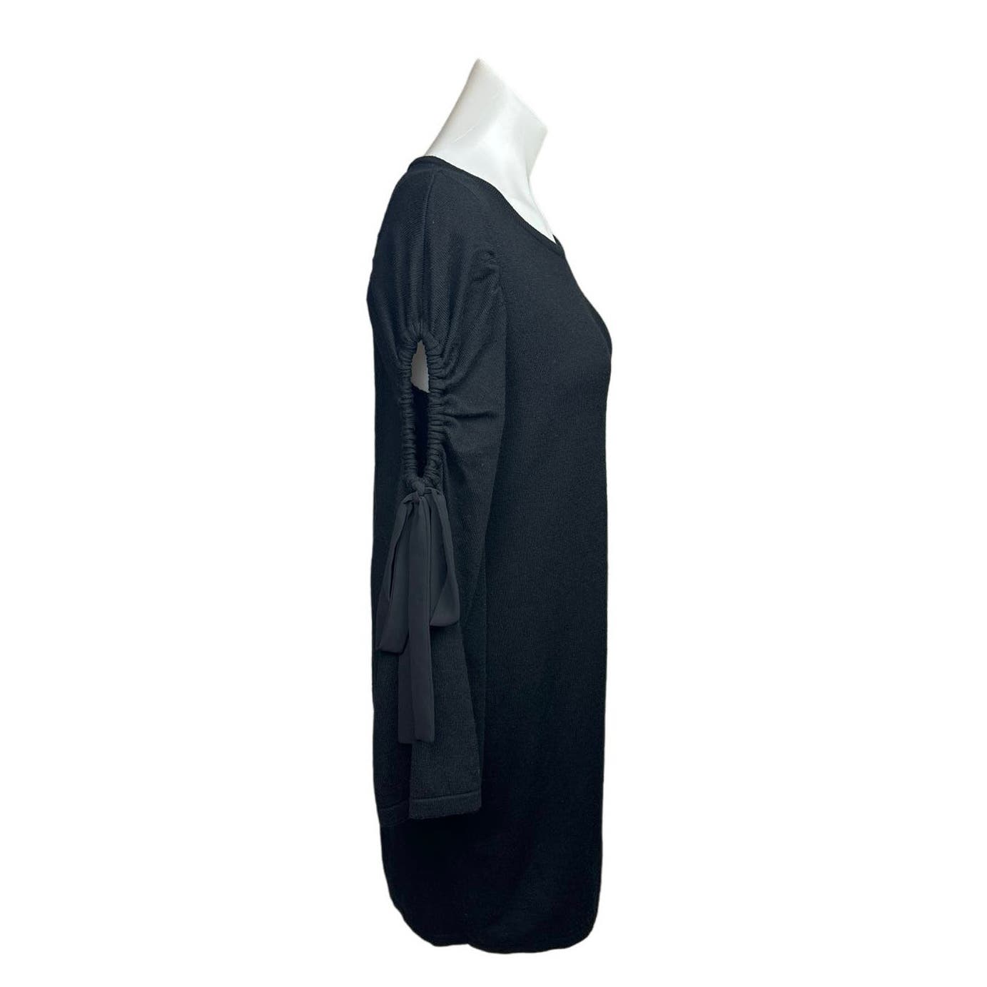 Club Monaco Black Wool Knit Bodycon Ribbon Cutout Long Sleeves Sweater Brie Club Monaco Black Wool Knit Bodycon Ribbon Cutout Long Sleeves Sweater Brie