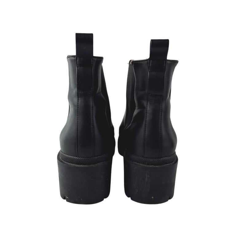 Steve Madden Amulet Women's Black Leather Round Toe Pull On Ankle Boots Size 10