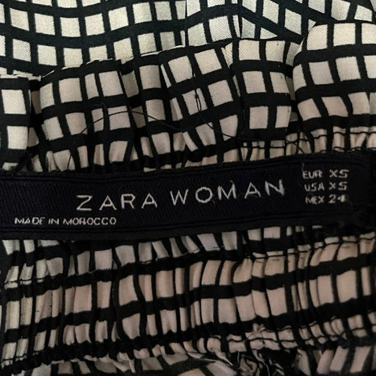 Zara Women's White Black Checkered Tapered Pull On Paperbag Trousers Pants XS