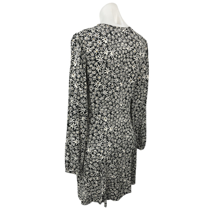 Uniqlo Black White Daisy Floral V-neck Long Sleeve Fit & Flare Mini Dress Size S