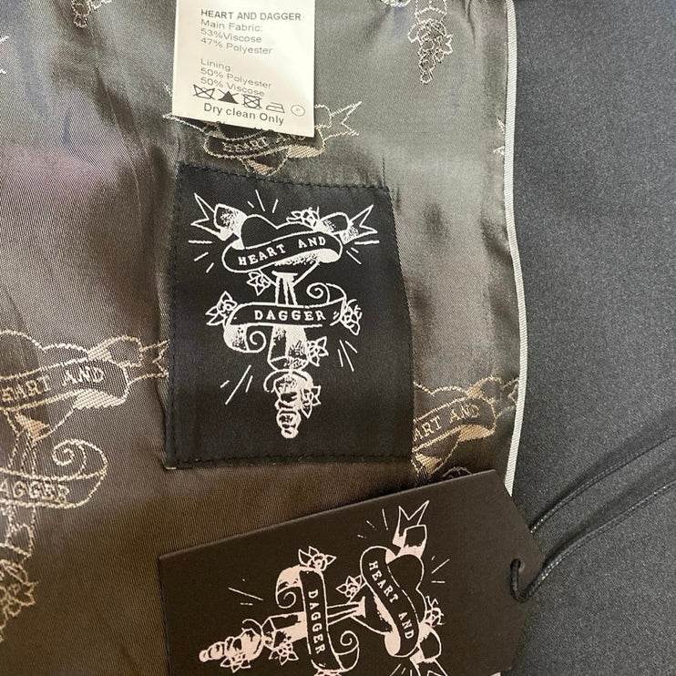 NEW Heart & Dagger Men's Blue Floral Satin Long Sleeve Suit Coat Jacket Size 40