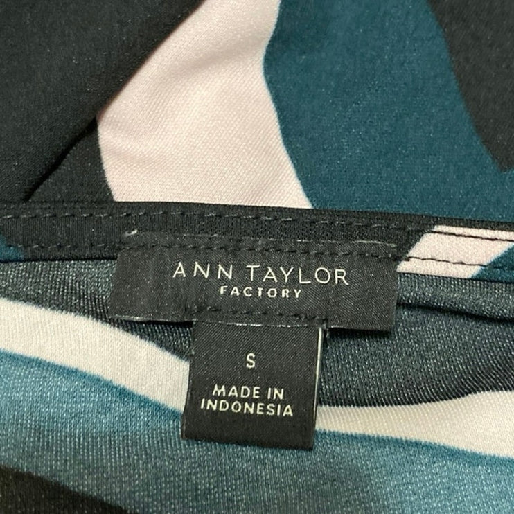 Ann Taylor Women's Multicolor Half Bell Sleeve Casual Floral Blouse Top Size S