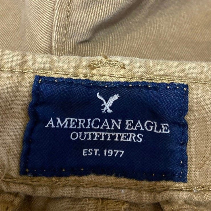 American Eagle Outfitters Men's Brown Tan High Waist Khaki Chino Shorts Size 30