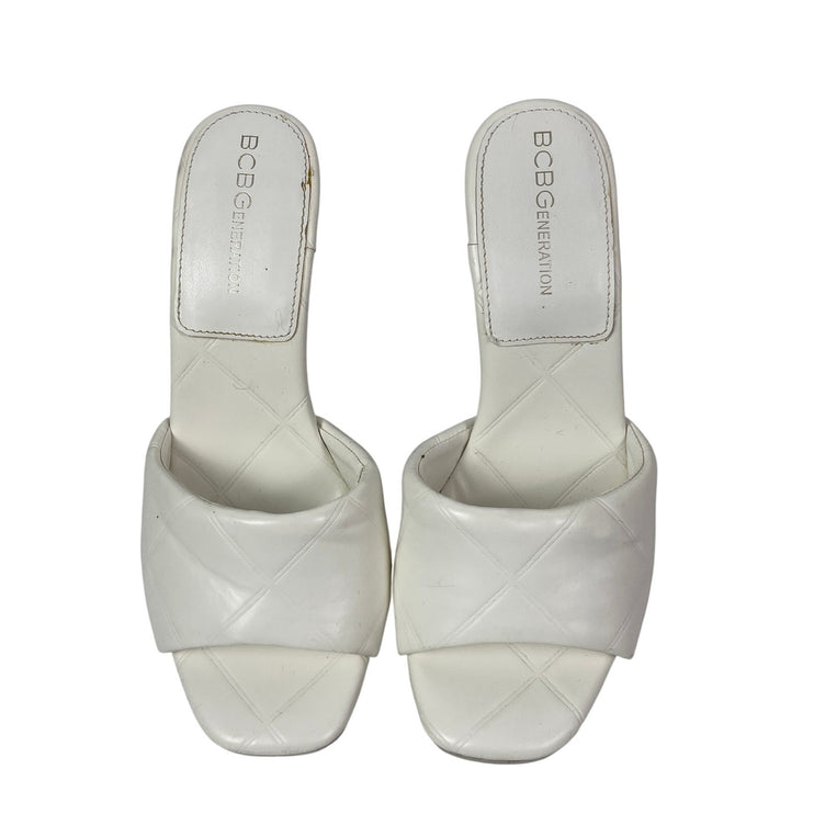 BCBGeneration Ixani White Quilted Pad Square Toe Stiletto Heels Mule Sandals 7.5