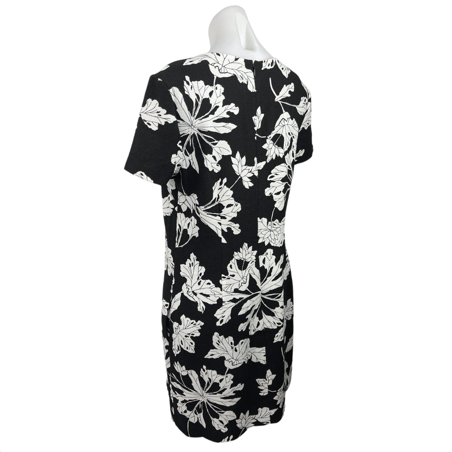 Banana Republic Black Floral Print Round Neck Short Sleeve Mini Sheath Brie Banana Republic Black Floral Print Round Neck Short Sleeve Mini Sheath Brie