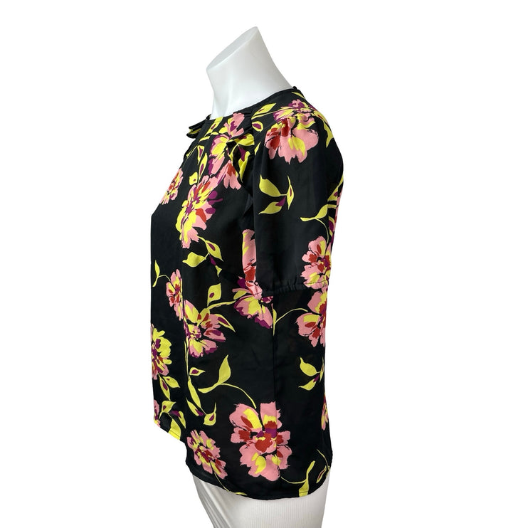 Who What Wear Women's Black Floral Short Sleeve Crew Neck Blouse Top Size XS