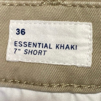 Gap Essential Khaki Mens Beige 7" Straight Leg Performance Golf Chino Shorts 36