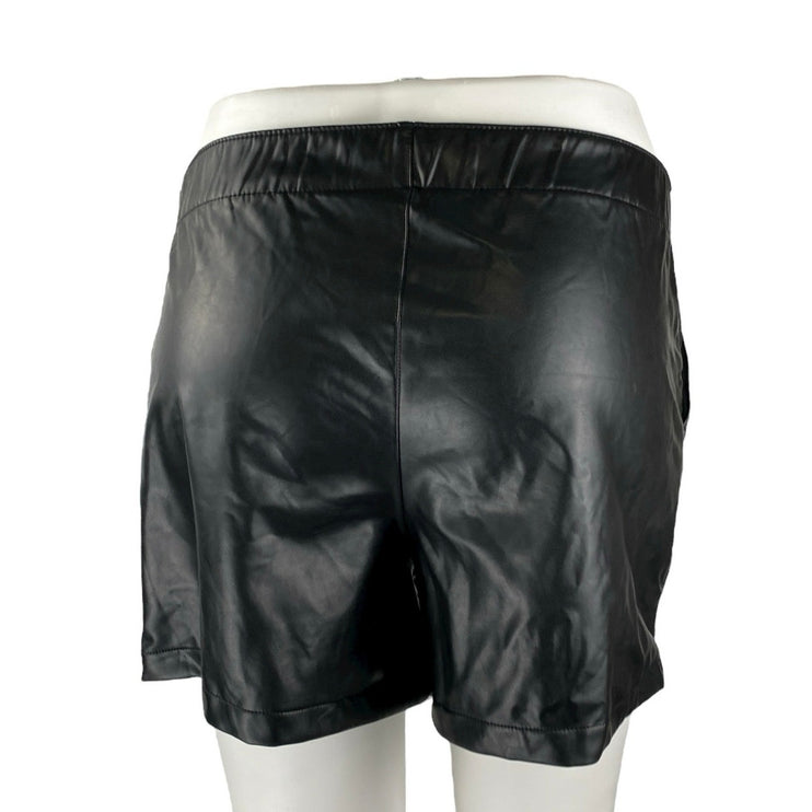 Abercrombie & Fitch Women's Black Faux Leather Vegan Casual Mini Shorts Size L