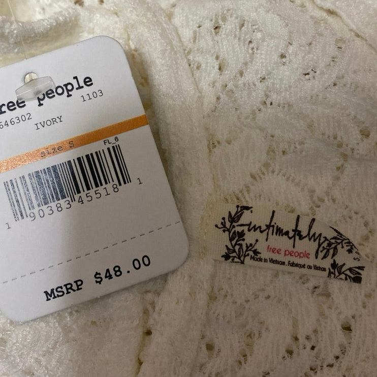 NEW Free People White Floral Lace Sleeveless Racerback Blouse Tank Top Size S