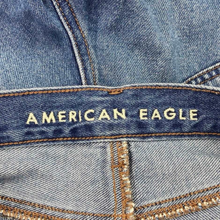 American Eagle Blue 100% Cotton Medium Wash Cuffed Mid Rise Jean Short Size 4