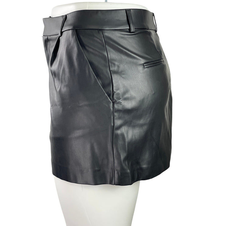 Zara Black Faux Vegan Leather Pleated High Rise Casual Mini Shorts Size XXL