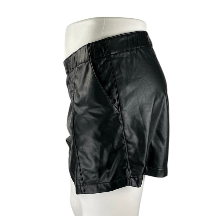 Abercrombie & Fitch Women's Black Faux Leather Vegan Casual Mini Shorts Size L