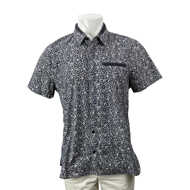 Lululemon Summer Fridays Black White Short Sleeve Floral Button Down Shirt Top M