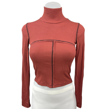 Aritzia Wilfred Free Red Turtleneck Long Sleeve Ribbed Knit Crop top Size XS