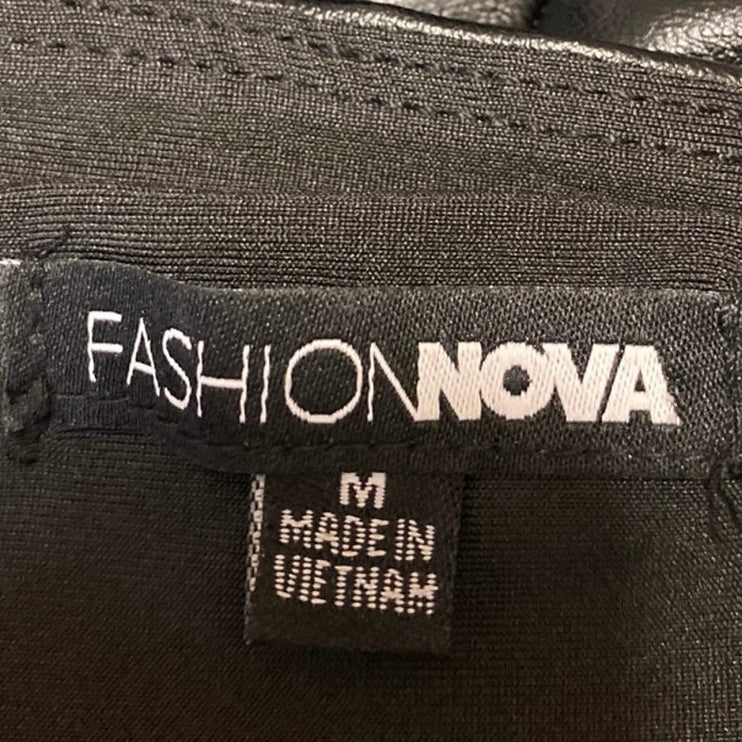 Fashion Nova Women's Black Faux Leather Vegan High Rise Leggings Pants Size M