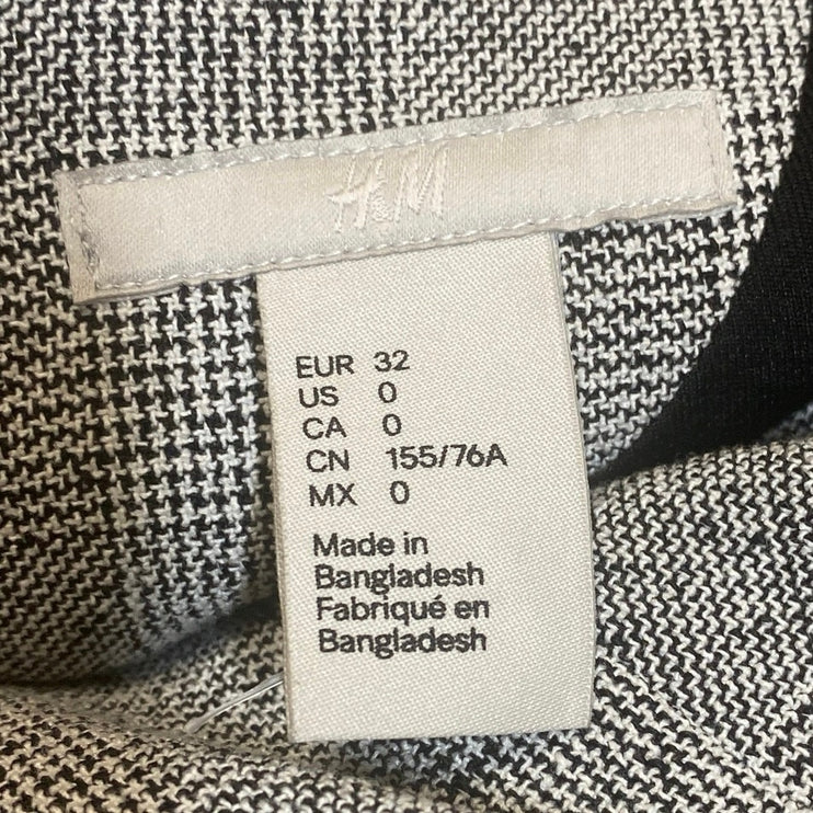 H&M Women's Gray Plaid Short Cap Sleeve Crew Zip Slit Mini Bodycon Dress Size 0