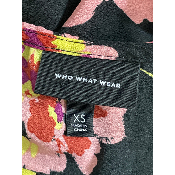Who What Wear Women's Black Floral Short Sleeve Crew Neck Blouse Top Size XS