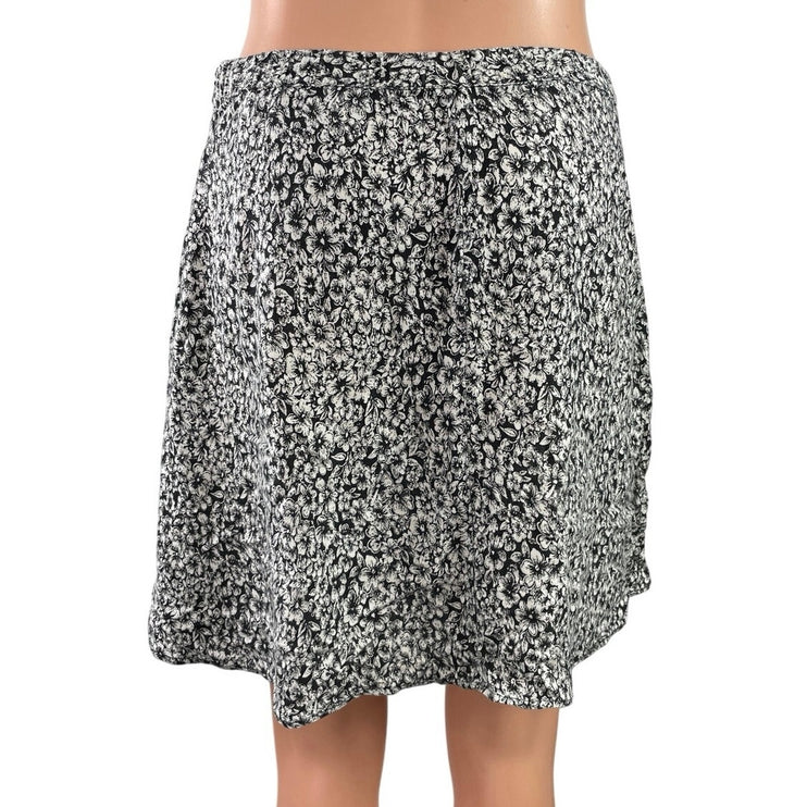 Kimchi Blue Black White Floral Mid Waist Zip Flare A Line Mini Skirt Size M