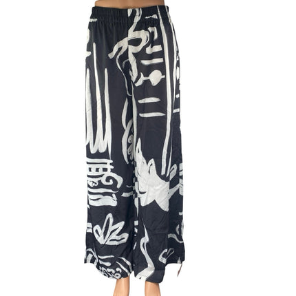 NEW PrettyLittleThing Black White Floral Monochrome Wide Leg Beach Pants Size S