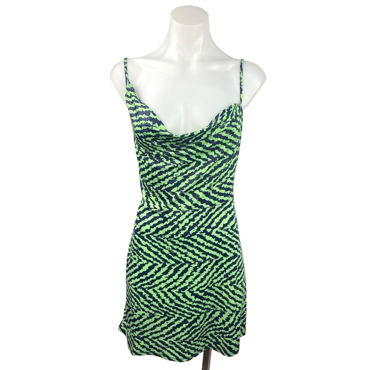 Reclaimed Vintage Green Zebra Animal Print Spaghetti Strap Tie Back Mi Brie Reclaimed Vintage Green Zebra Animal Print Spaghetti Strap Tie Back Mi Brie