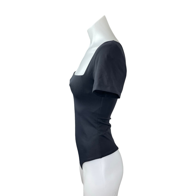 Aritzia Babaton Black Short Sleeve Square Neck Thong T Shirt Tee Bodysuit Top M