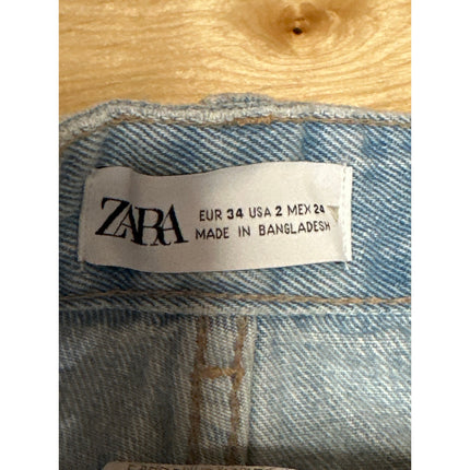 Zara Women's Blue Light Wash High Waisted Raw Hem Straight Denim Jeans Size 2