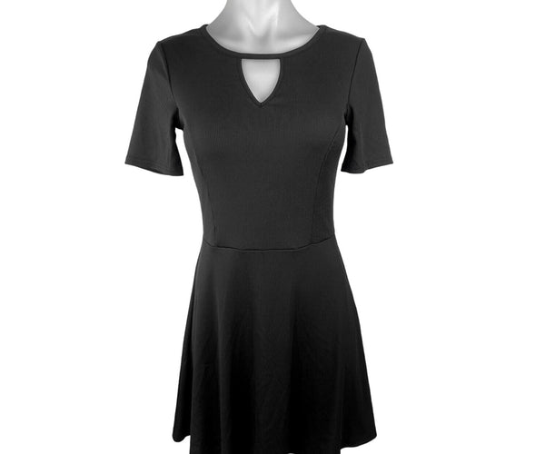 h and m fit and flare dress H&M Divided Black Ribbed Knit Cut-Out Neck Short Sleeve & Dr – Brie Snowberry - Premium Rust Bridesmaid Dresses: Buy Fitted bodice with princess Sizes:2T