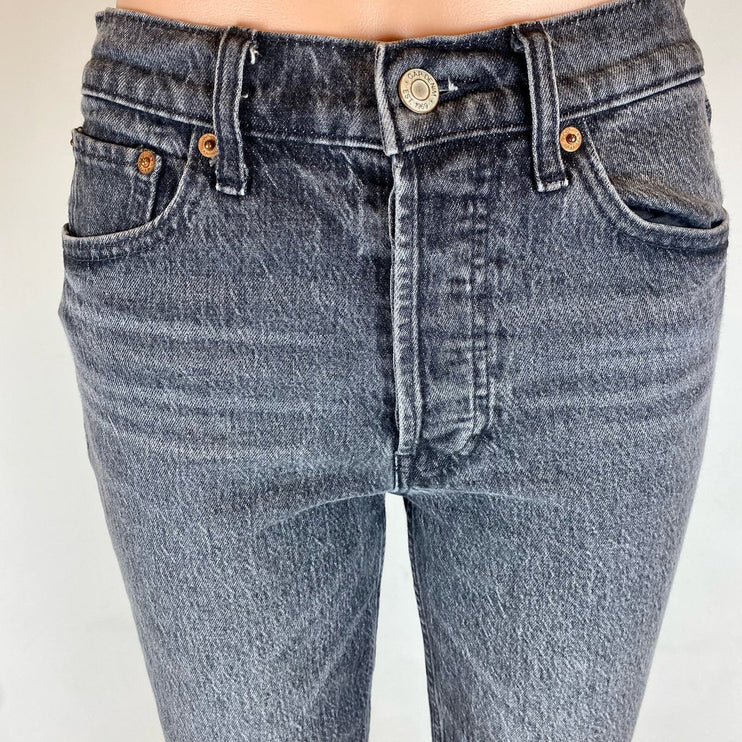 Gap Cheeky Straight High Rise- Gray Acid Wash -26 2P (27WxL23)