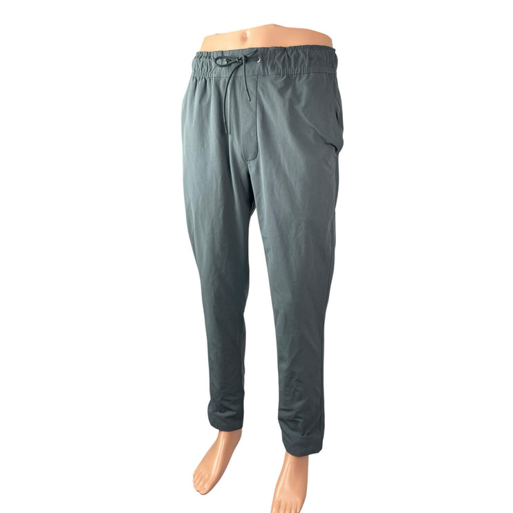 Vuori Men's Gray High Rise Tapered Athletic Activewear Trousers Jogger Pants M
