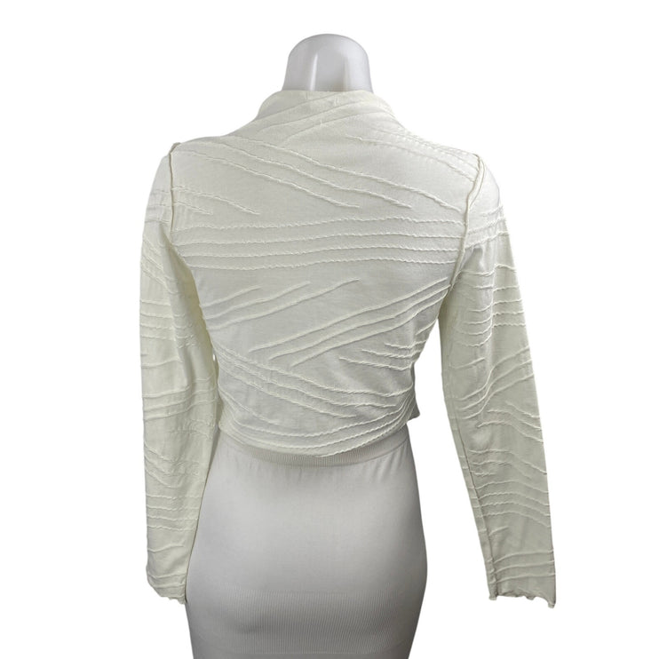 Le lis Women's White Textured Mock Neck Long Sleeve Blouse Crop Top Size S