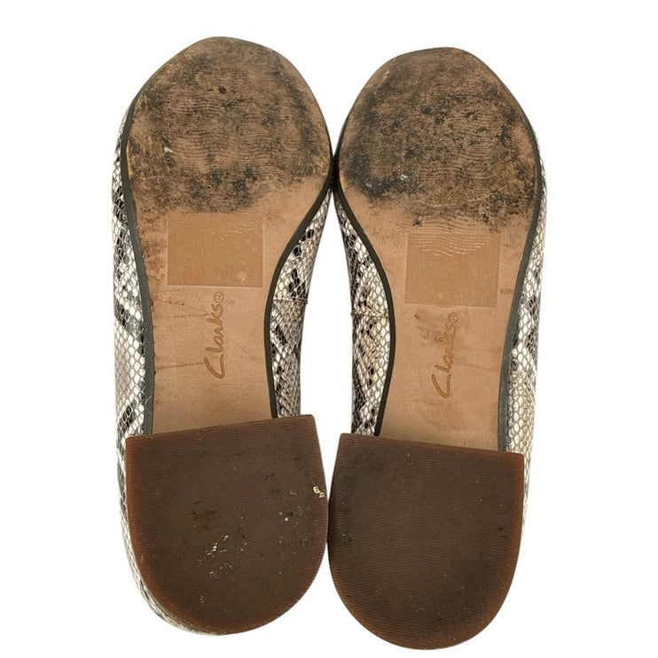 Clarks Marilyn Leah Snakeskin Animal Print Low Slip On Block Heels Pumps Shoes 8