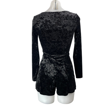 Urban Outfitters Sasha Crushed Black Long Sleeves Velvet Jumpsuit Romper Sz XS