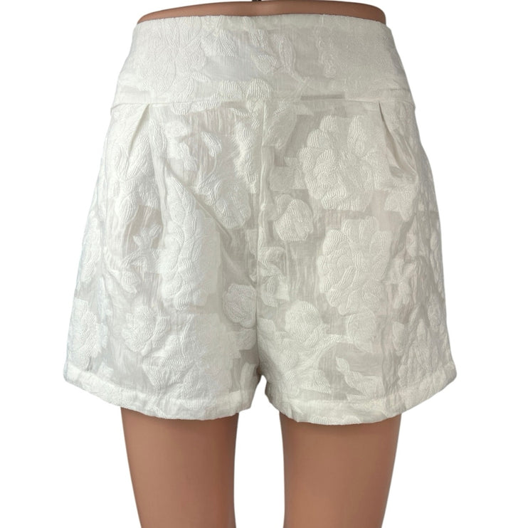 NEW Fashion Nova White Floral Textured Jacquard High Waist Wide Leg Shorts Sz L