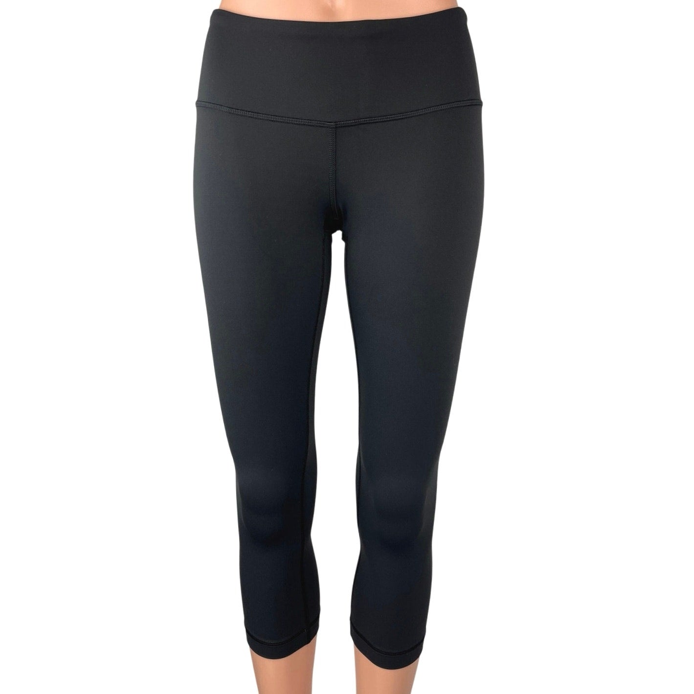 Lululemon Women's Black Low Rise Athletic Yoga Crop Capri Tight