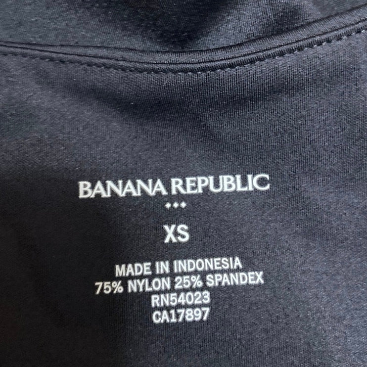 Banana Republic Black Sleeveless Racerback Yoga Tank Athletic Crop Top Size XS