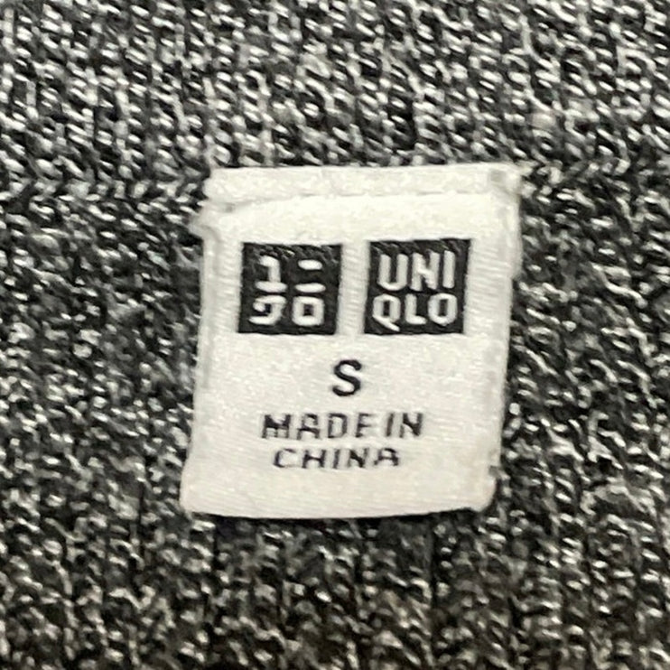 Uniqlo Womens Gray Collared V-neck Long Sleeve Knit Pullover Polo Sweater Top S