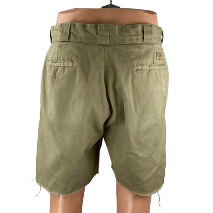 Dickies Mens Green Mid Rise Workwear Utility Cut Off Crop Bermuda Shorts Size 32