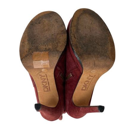 DKNY Teryn Women's Red Suede Round Toe Heeled Platform Zip Up Ankle Boots 6.5
