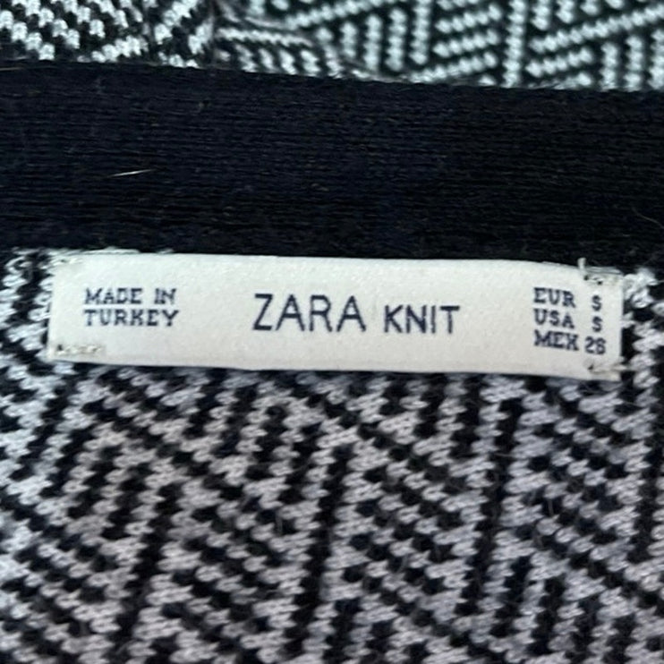 Zara Black White Short Sleeve Geometric Open Back Midi Bodycon Dress Size S